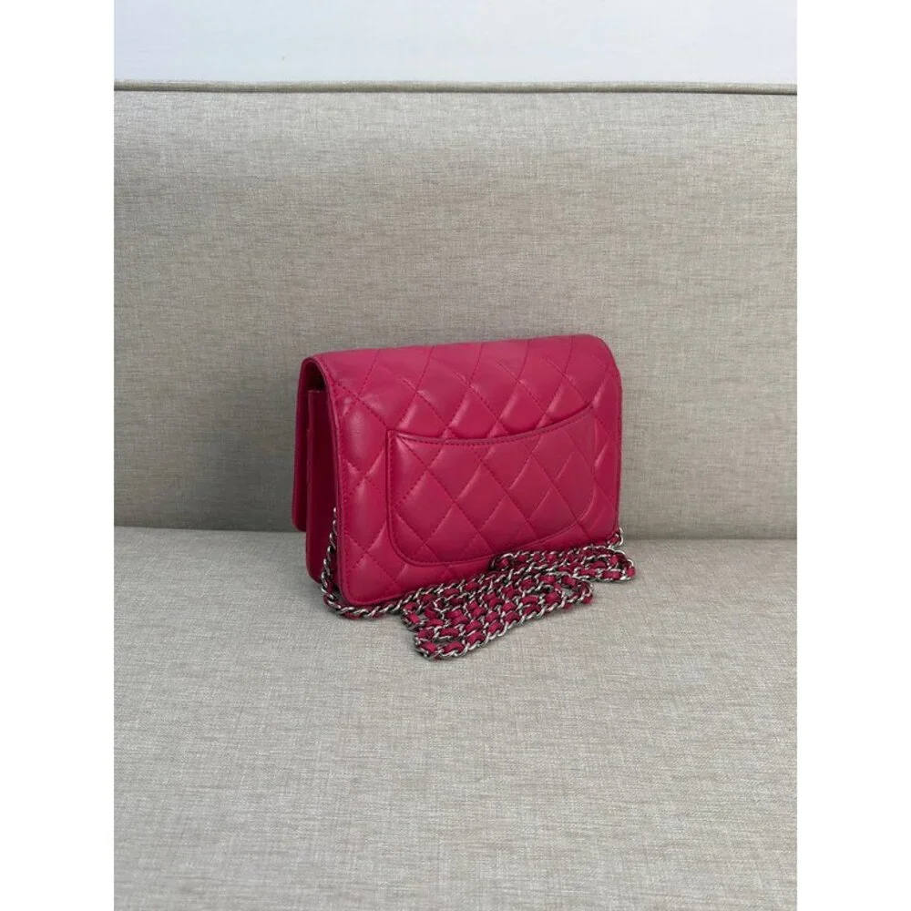 CHANEL 100% authentic
